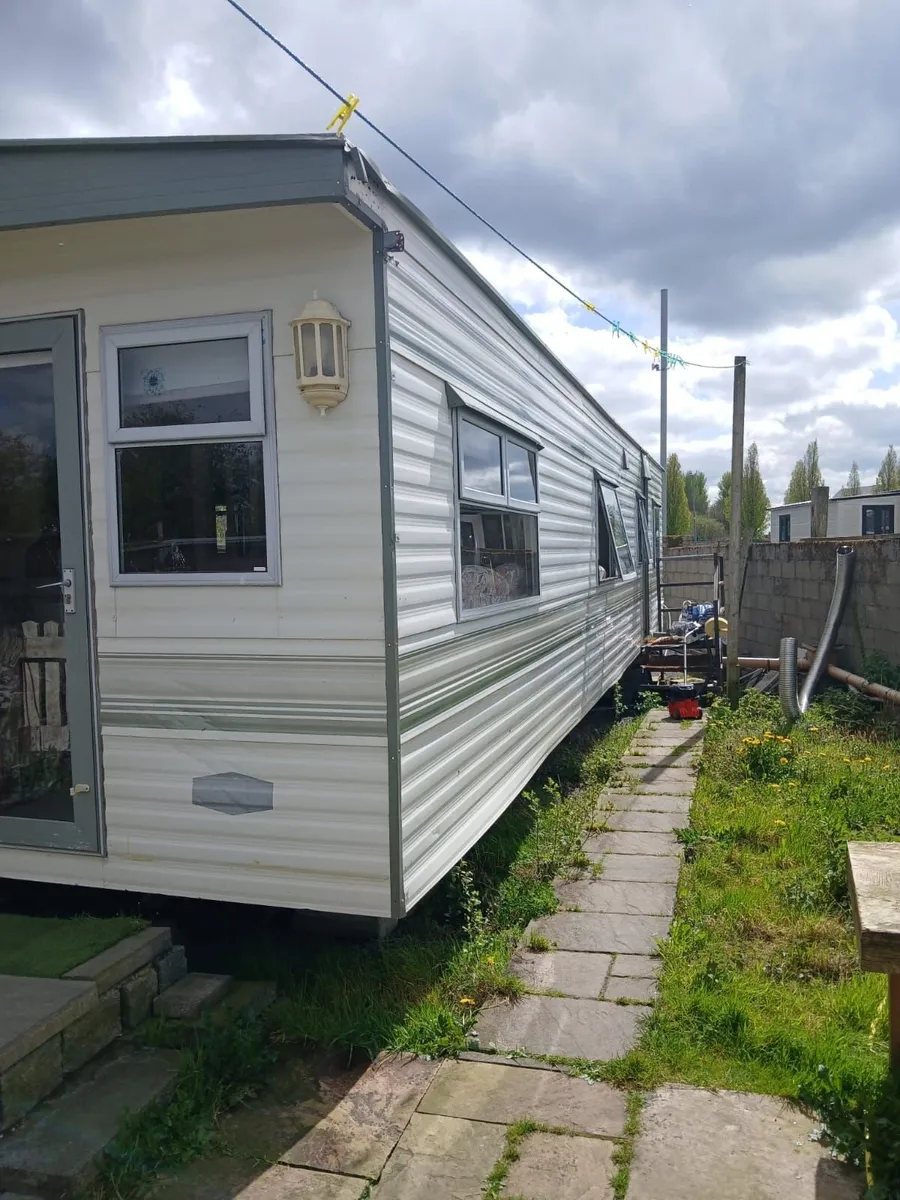 Mobile home - Image 2
