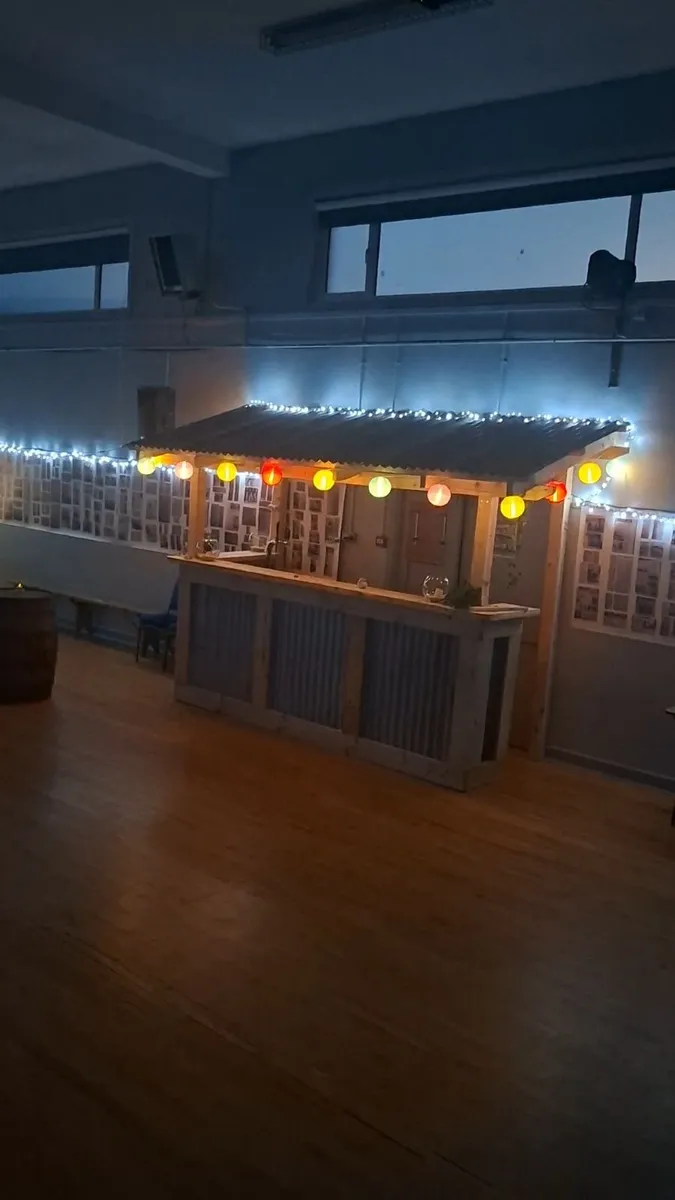 Bar - Image 1