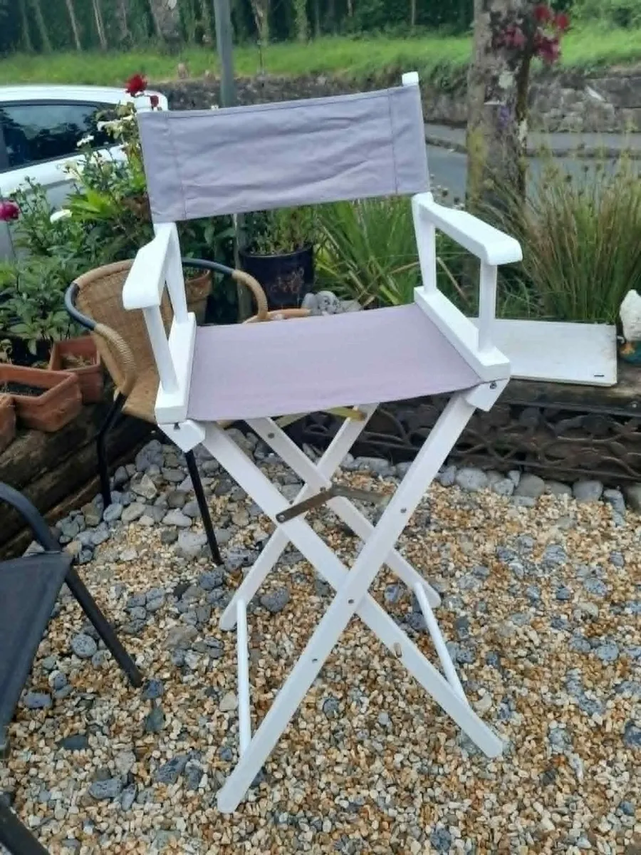 chair - Image 1