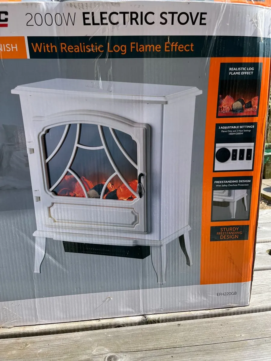 Realistic Log Flamed Electric Fire - Image 3