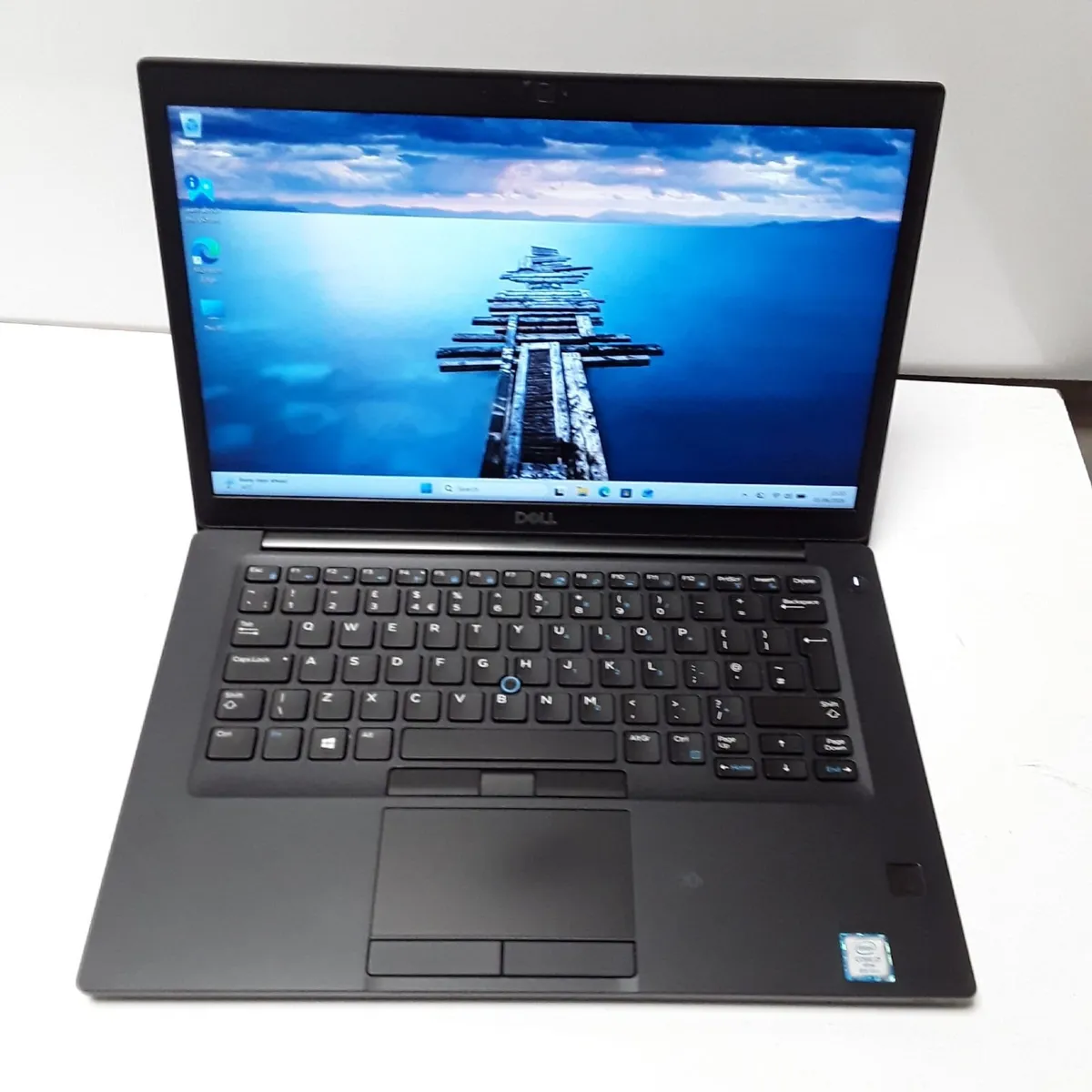 Dell Latitude 7490 | Intel Core i7-8650U | 16GB - Image 1