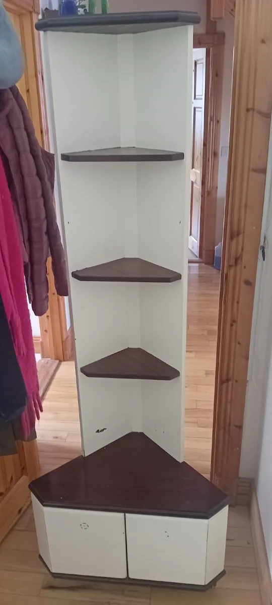 Corner Unit - Image 1