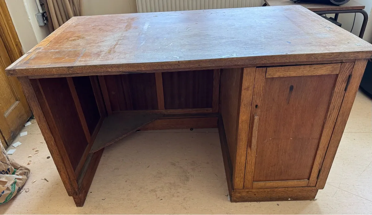 Desk - Image 1