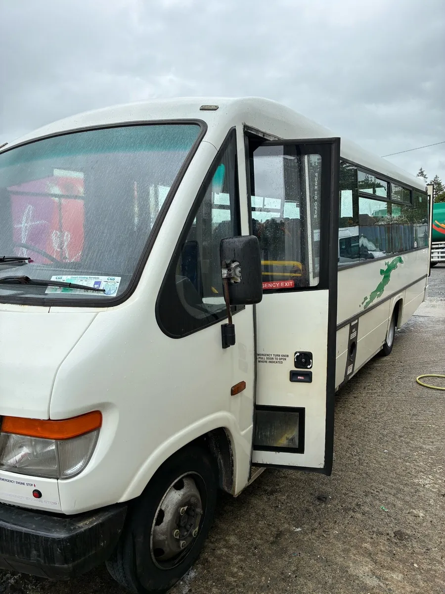 Mercedes Vario 34 Seater - Image 3