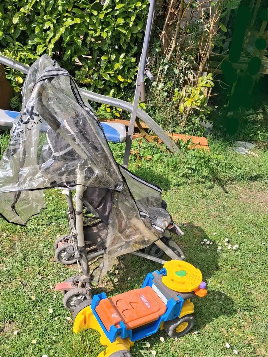 Bike,stroller,ironing board,bench - Image 1