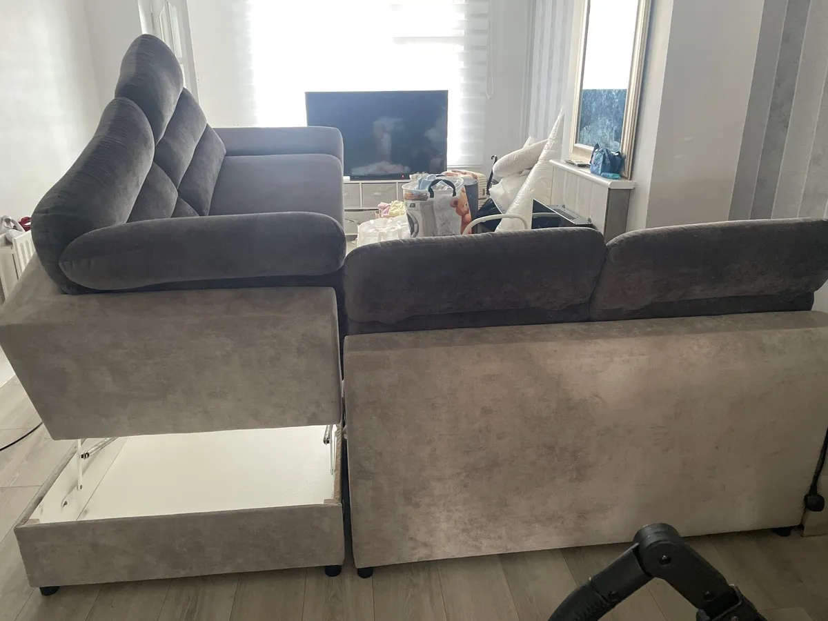 Corner sofa bed - Image 1