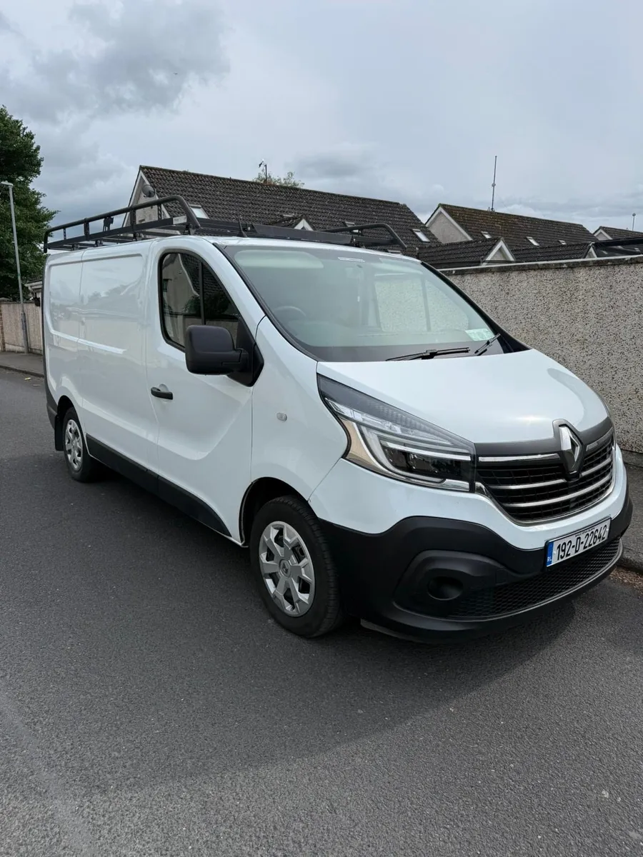 Renault traffic - Image 2
