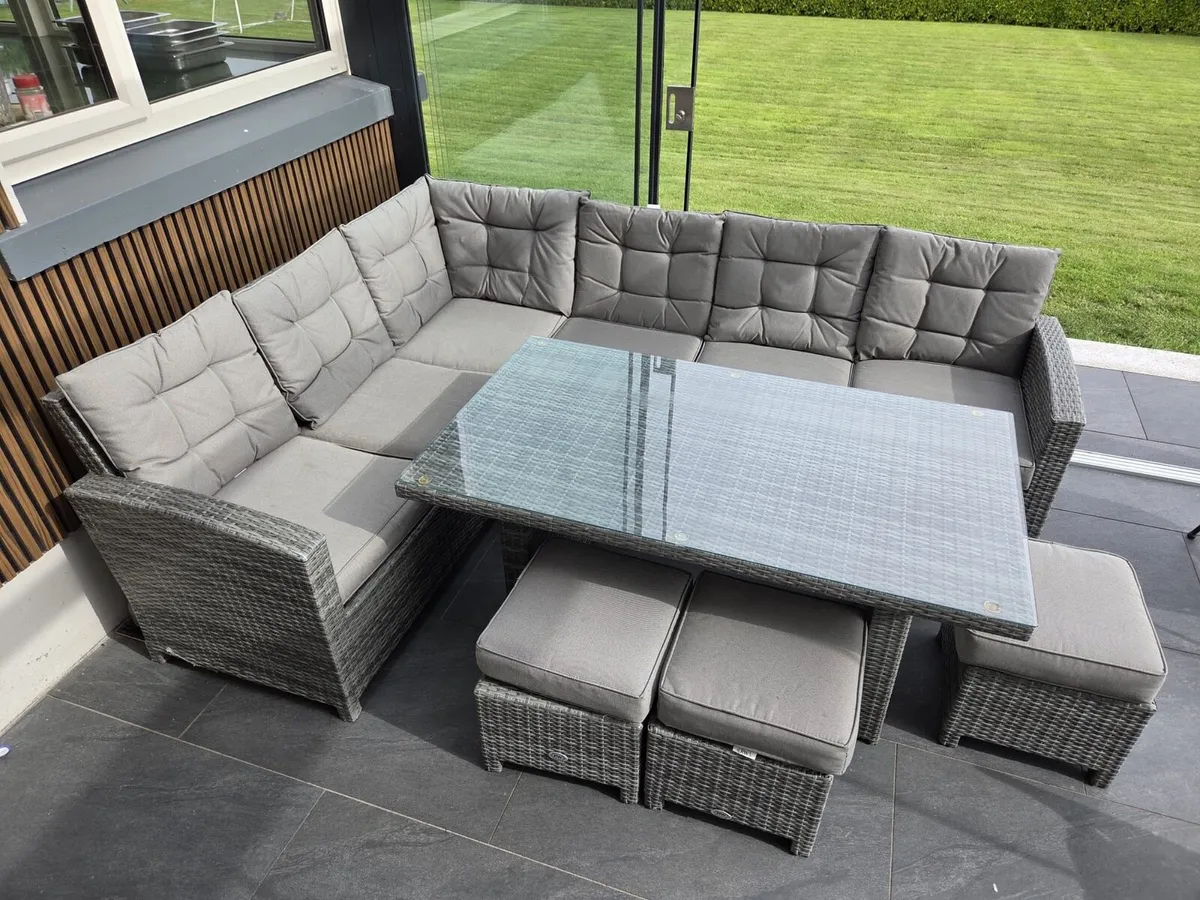 Corner patio dining set - Image 2
