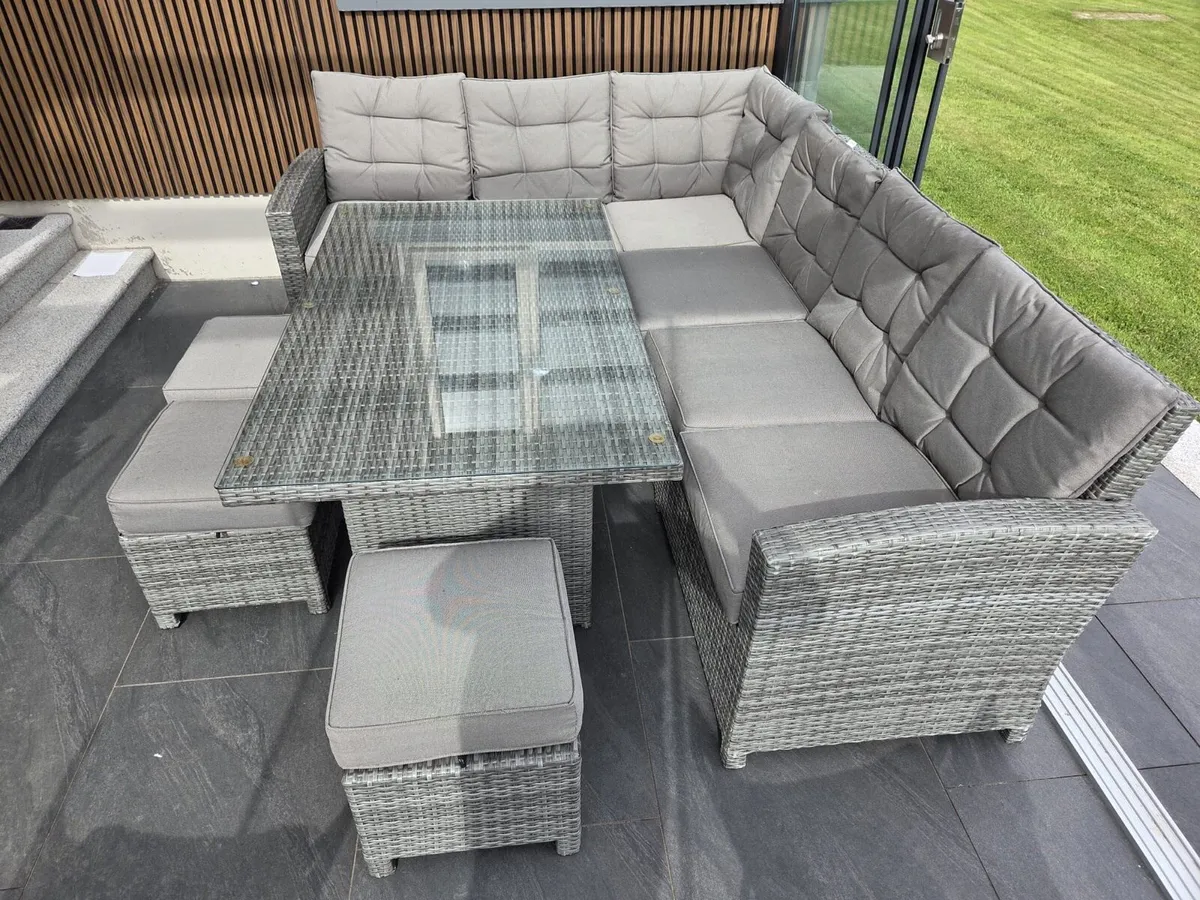 Corner patio dining set - Image 3