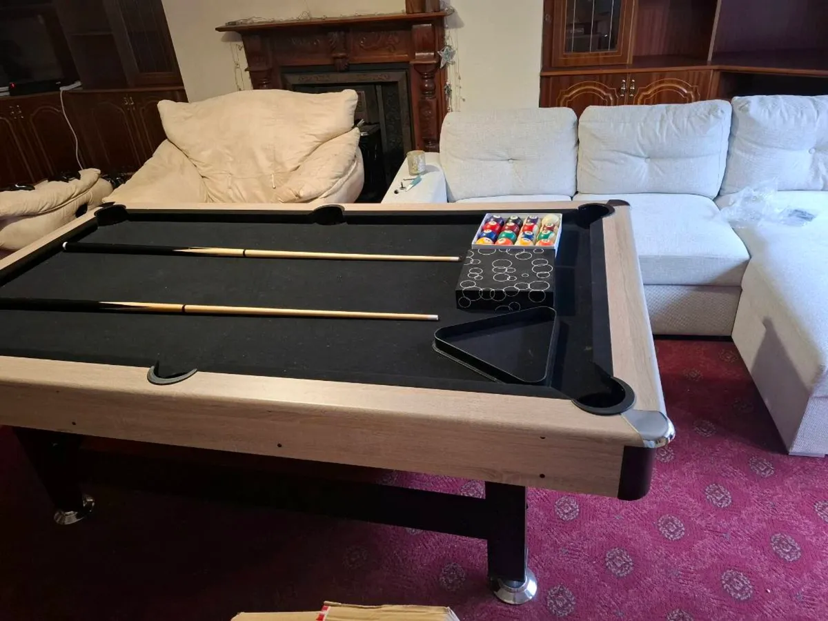 Pool Table - Image 4