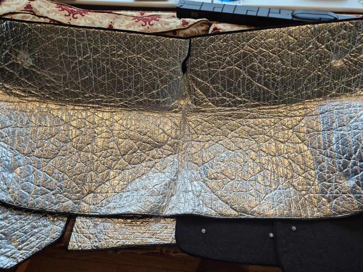 Ford Tranist Campervan Mk7 Windscreen Thermals - Image 3