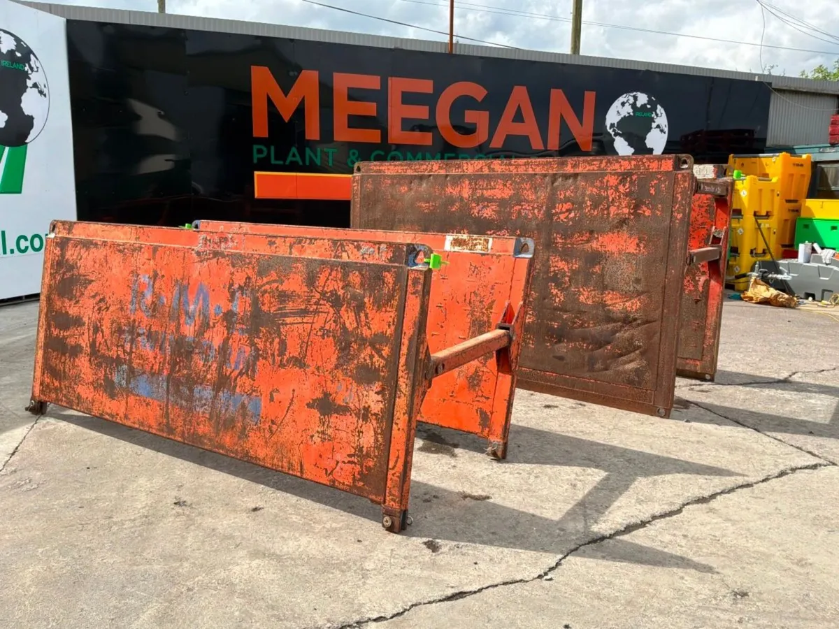 3.0mts x 3.0mts KWIK FORM TRENCH BOX .........988. - Image 3