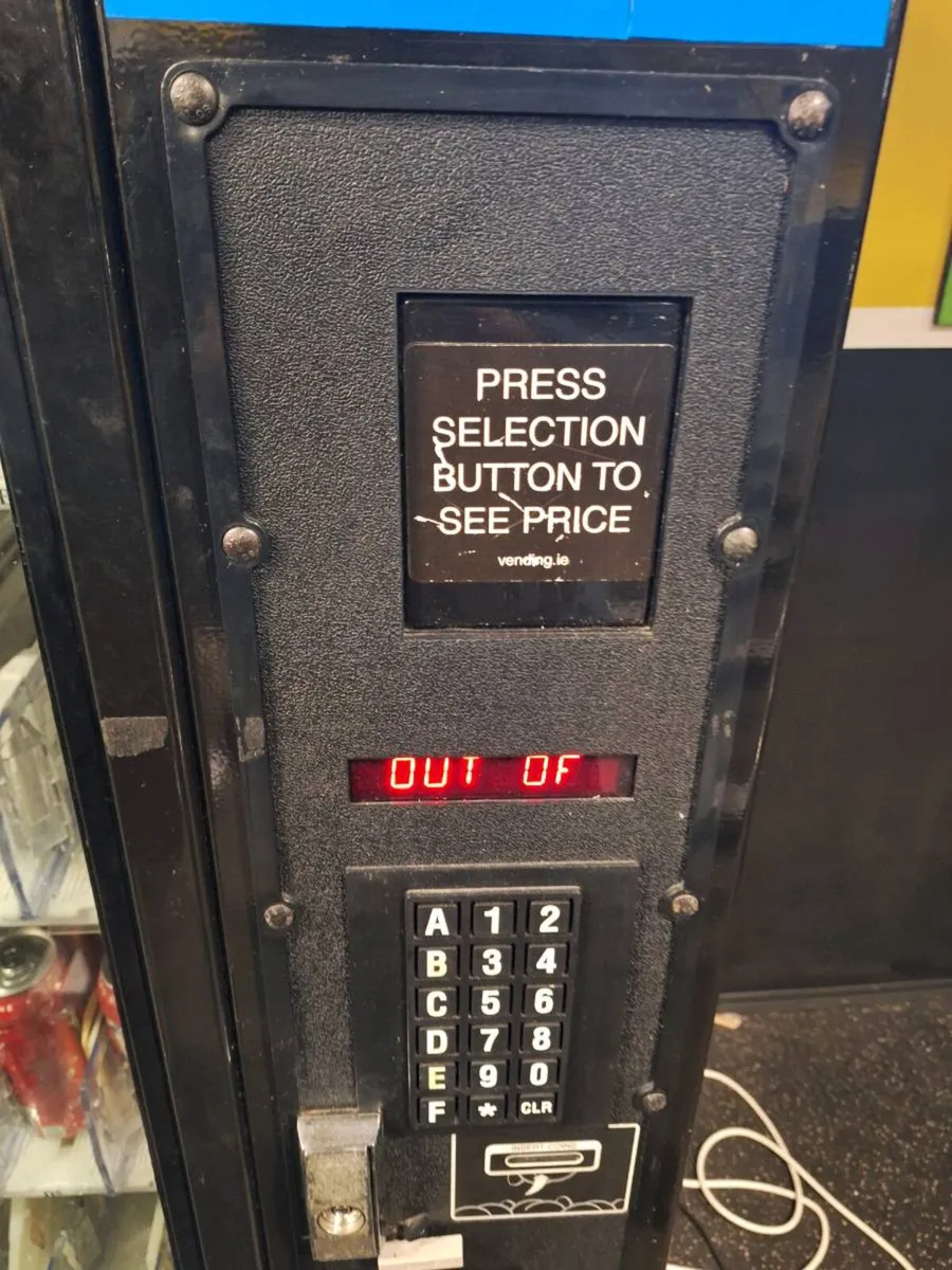 Vending machine - Image 2