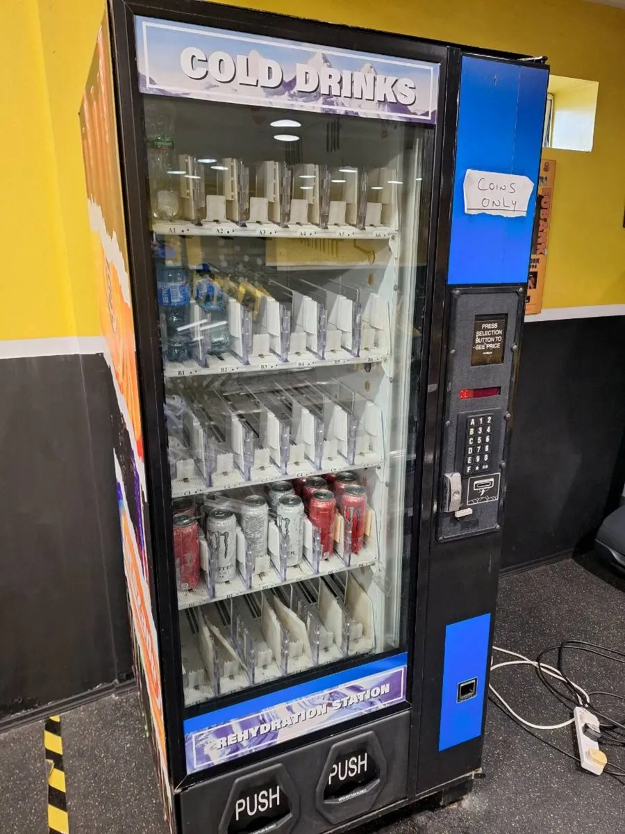 Vending machine - Image 3