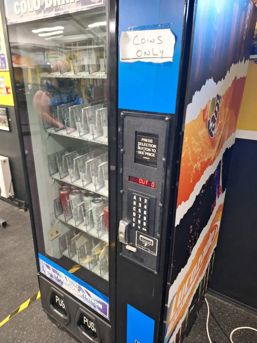 Vending machine - Image 4