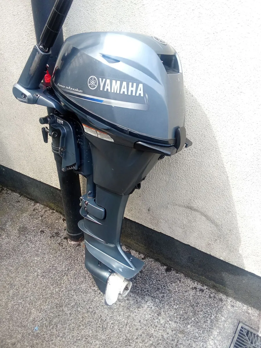 4-stroke outboard YAMAHA-20 hp - Image 1