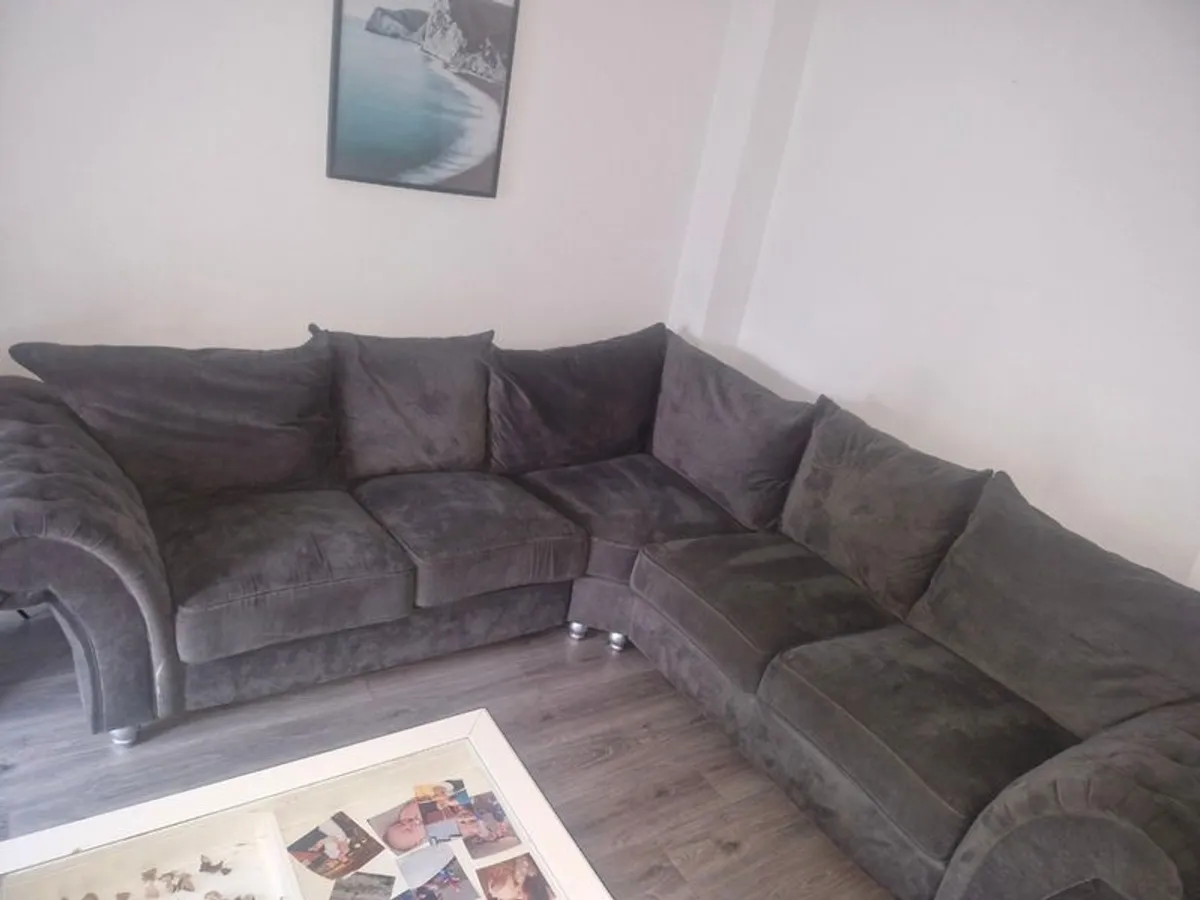 Sofa - Image 2