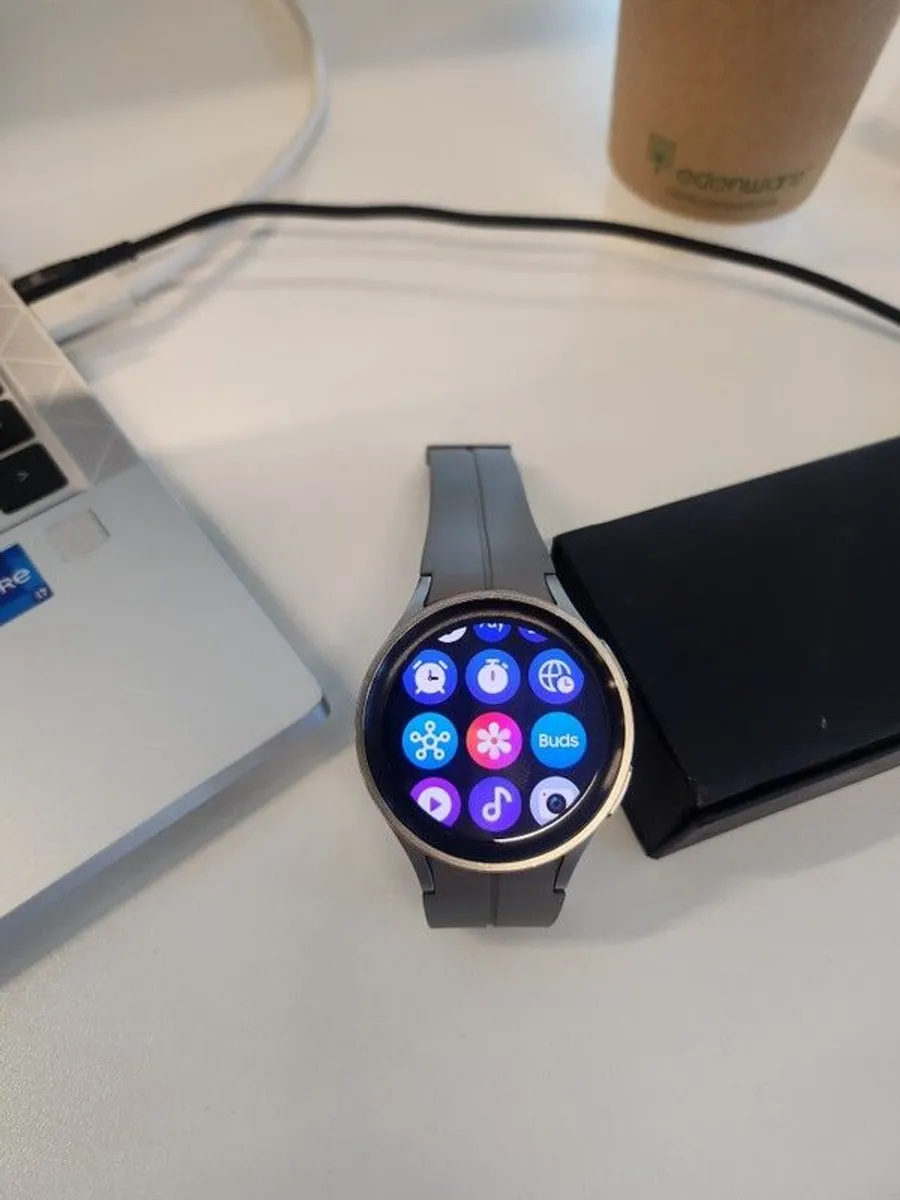 Samsung Watch 4 Classic - Image 4