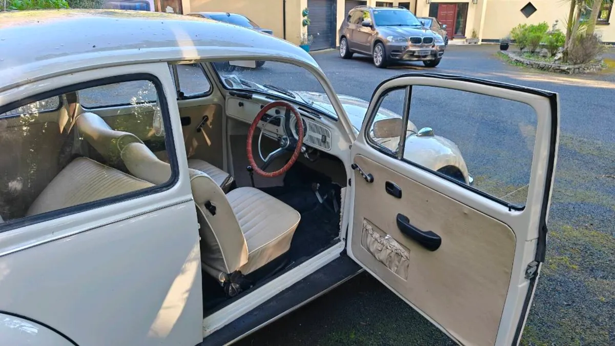 VW Beetle 1970 - Image 4