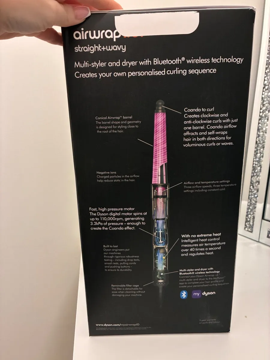 Dyson I.D air wrap - Image 2