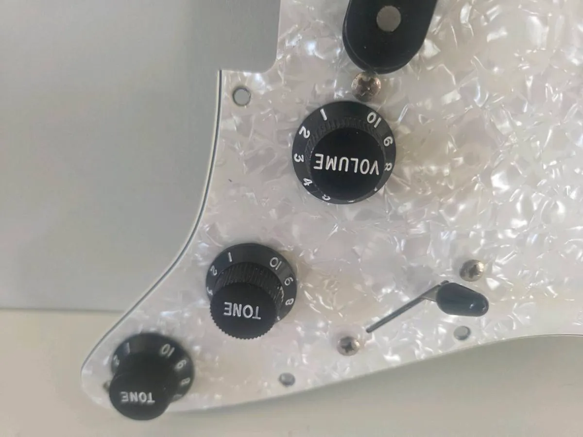 Squier Standard Series Strat Loaded Pickguard - Image 3