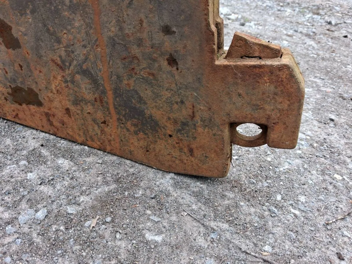 Massey ferguson weights - Image 3