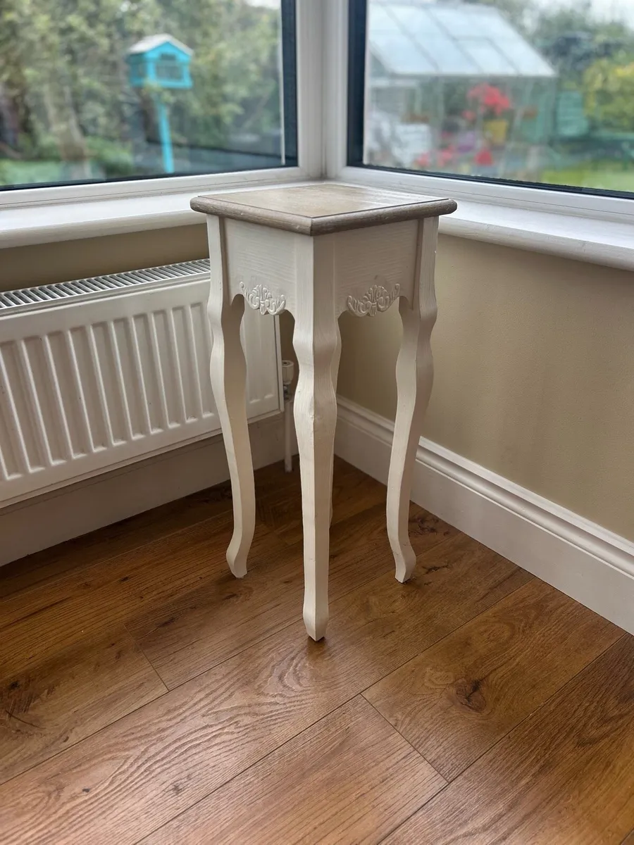 4 lamp tables - Image 3