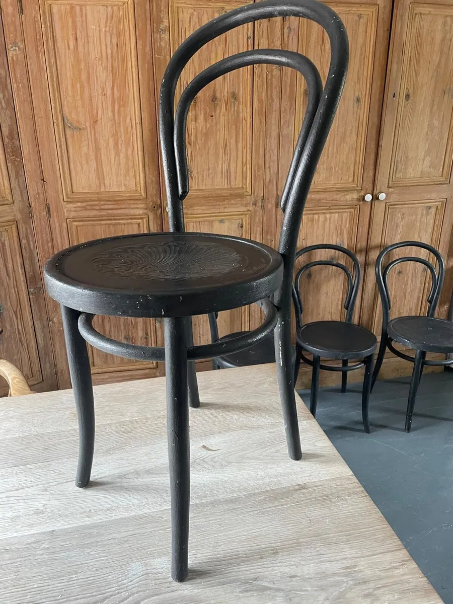 Chairs bent wood cafe - Image 1