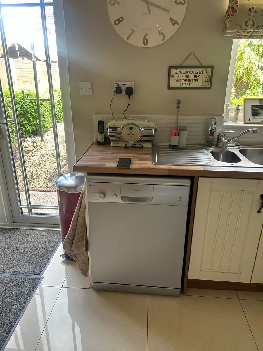 Kitchen - Image 3