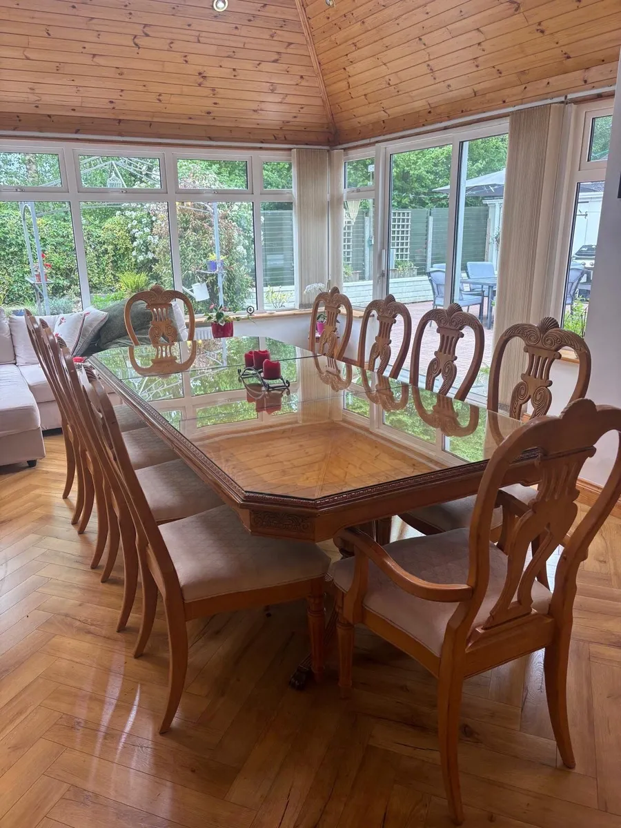 Walnut dining table & matching Cabinet - Image 3