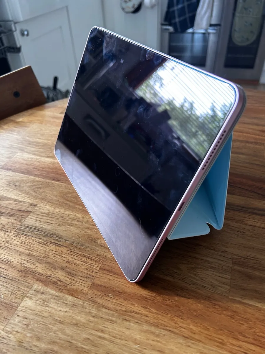 Ipad Air 2020 (4th Generstion) - Image 4