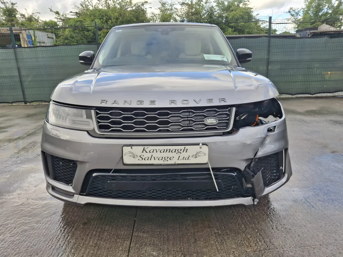 202 Range Rover Sport.   76km Light Damage - Image 2