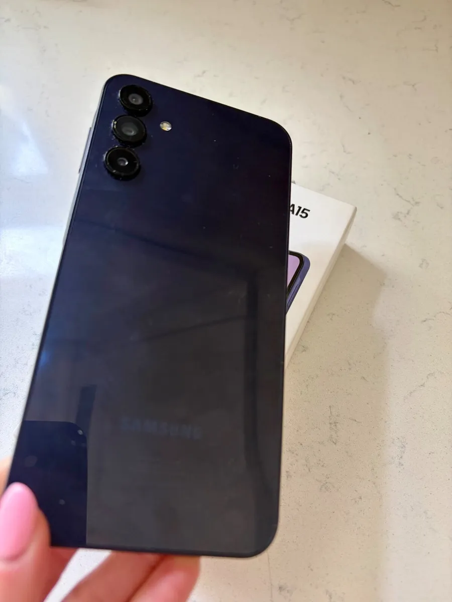 Samsung A15 black phone - Image 3
