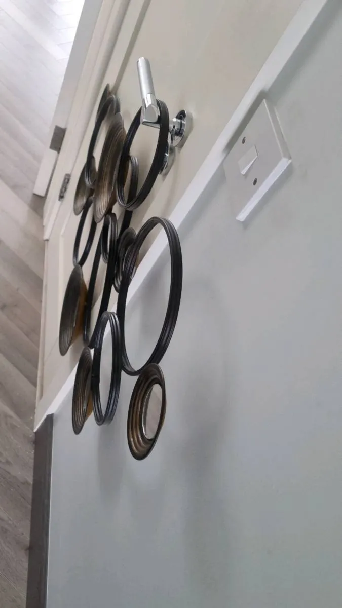 Decorative Metal Wall Art with Mirrors - Image 4