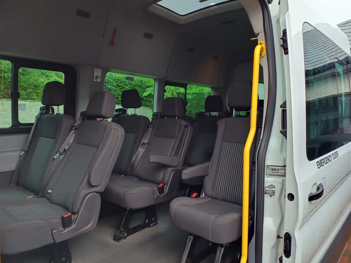 Transit Minibus Trend 16 pass Diesel - Image 4