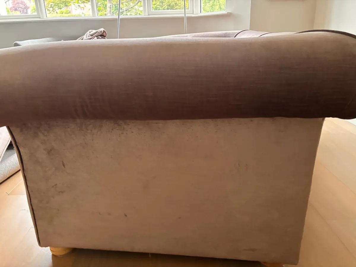 sofa - Image 3