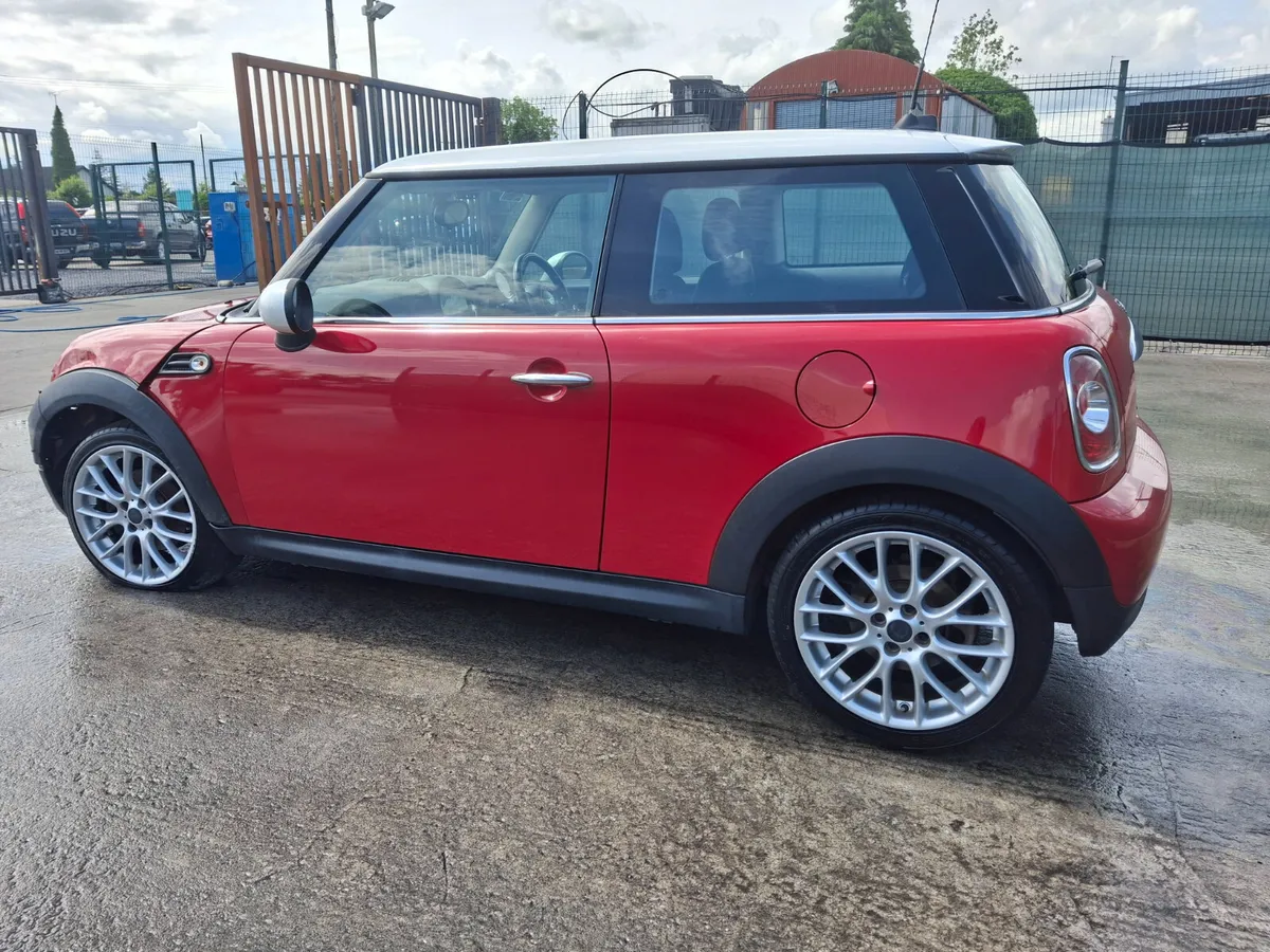 2013 Mini Cooper  Petrol  Automatic - Image 4