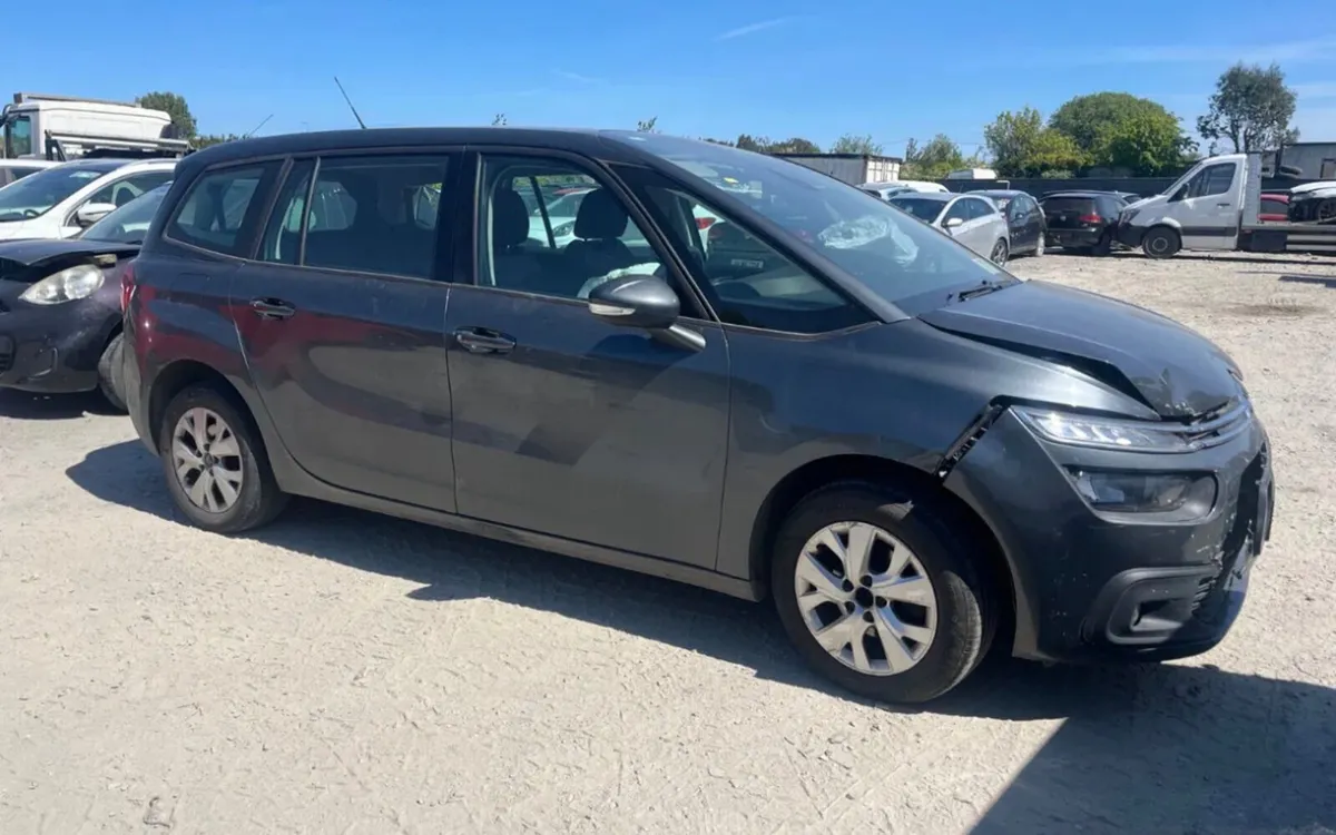 2018 Citroen C4 Picasso 1.6 Diesel - Image 3
