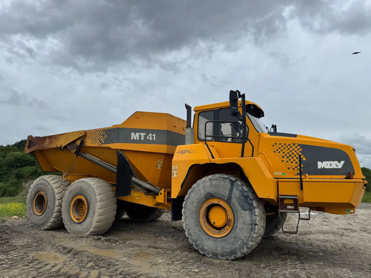 2006 MOXY MT41 DUMP TRUCK - Image 3