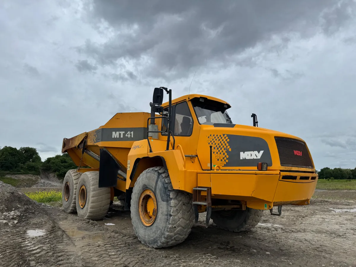2006 MOXY MT41 DUMP TRUCK - Image 2