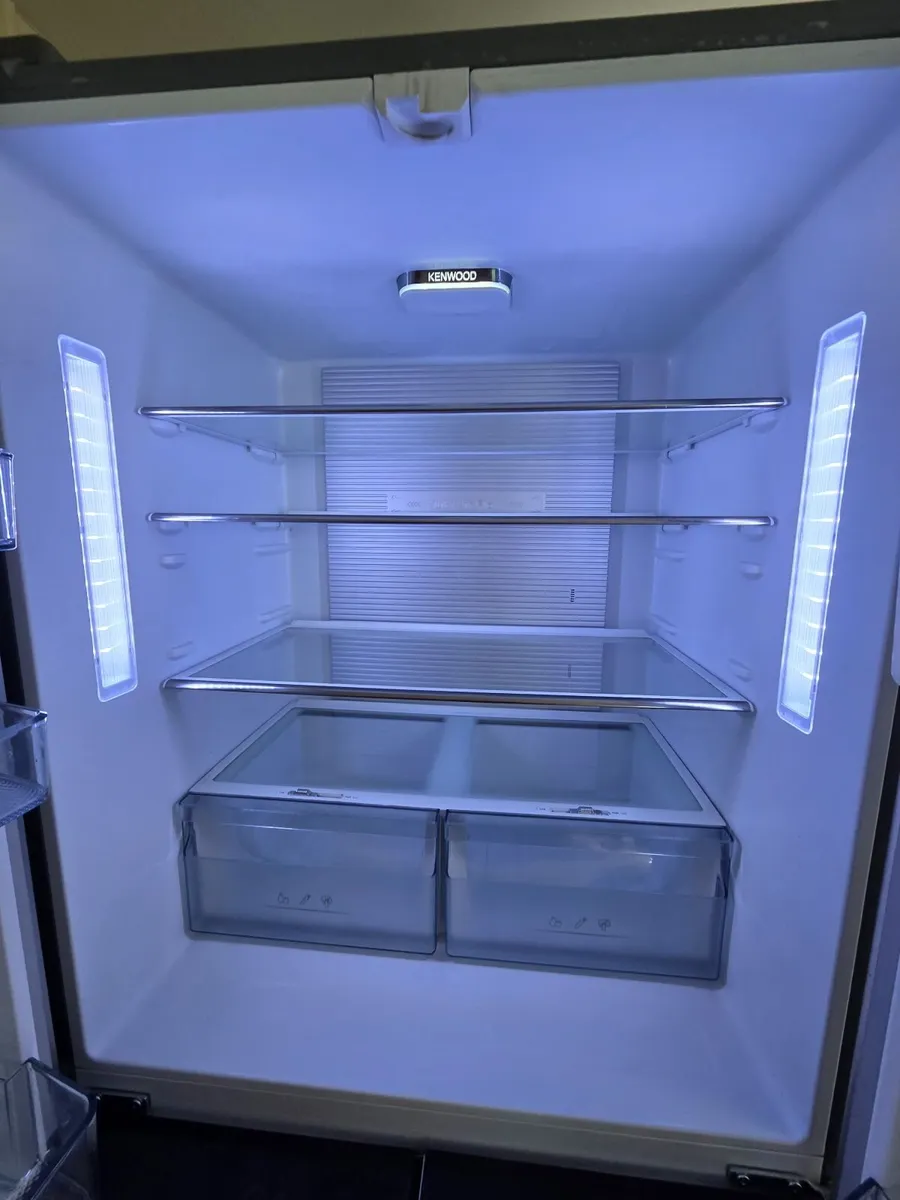 American style fridge freezer - Image 1