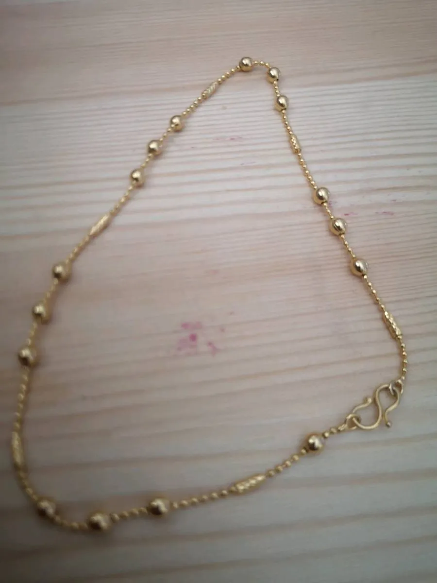 Two bracelets and two necklaces 60 euro - Image 1