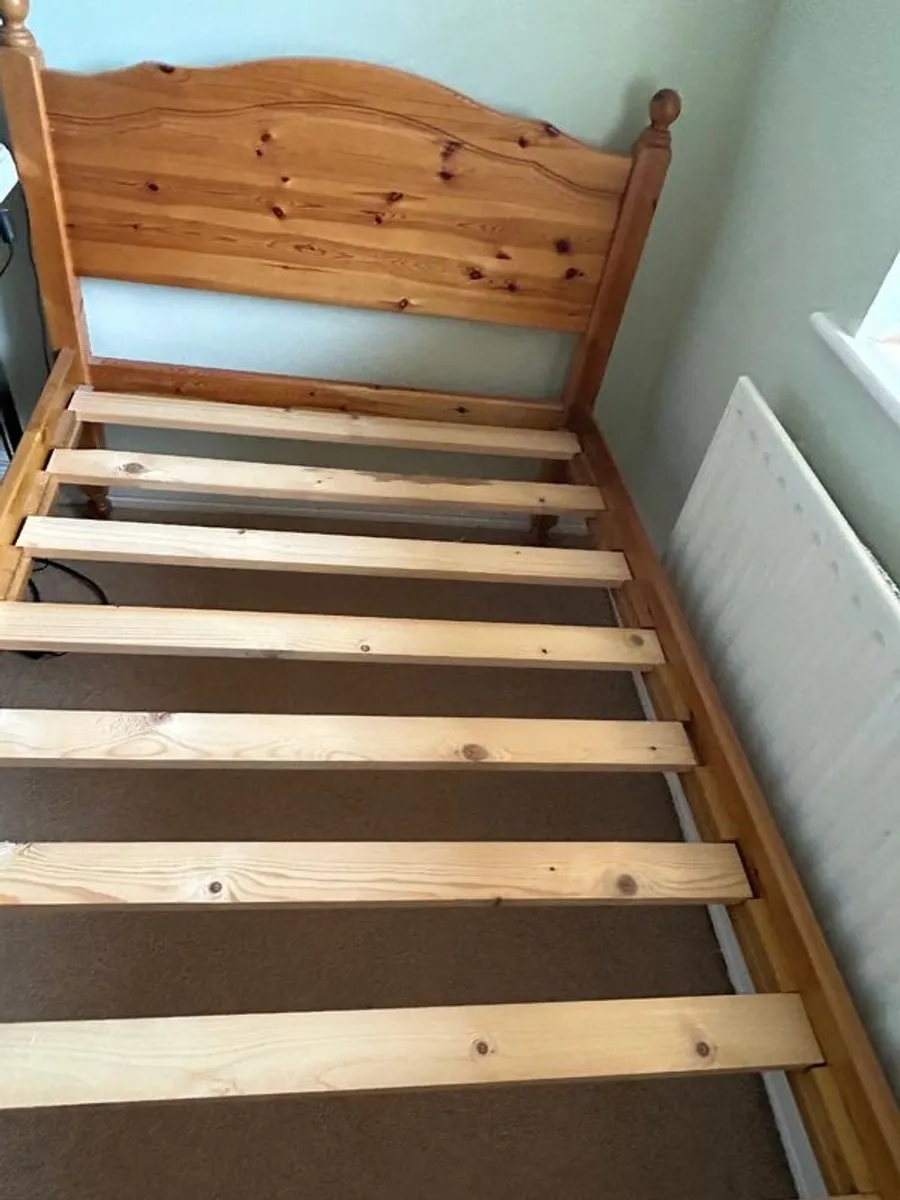 Single Pine Bed in excellent condition - Image 1