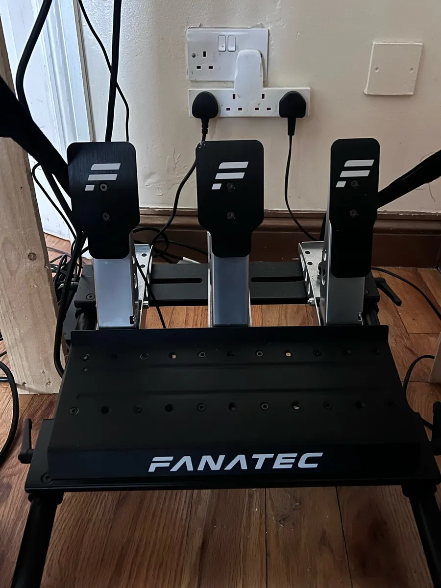 Fanatec Sim rig - Image 4