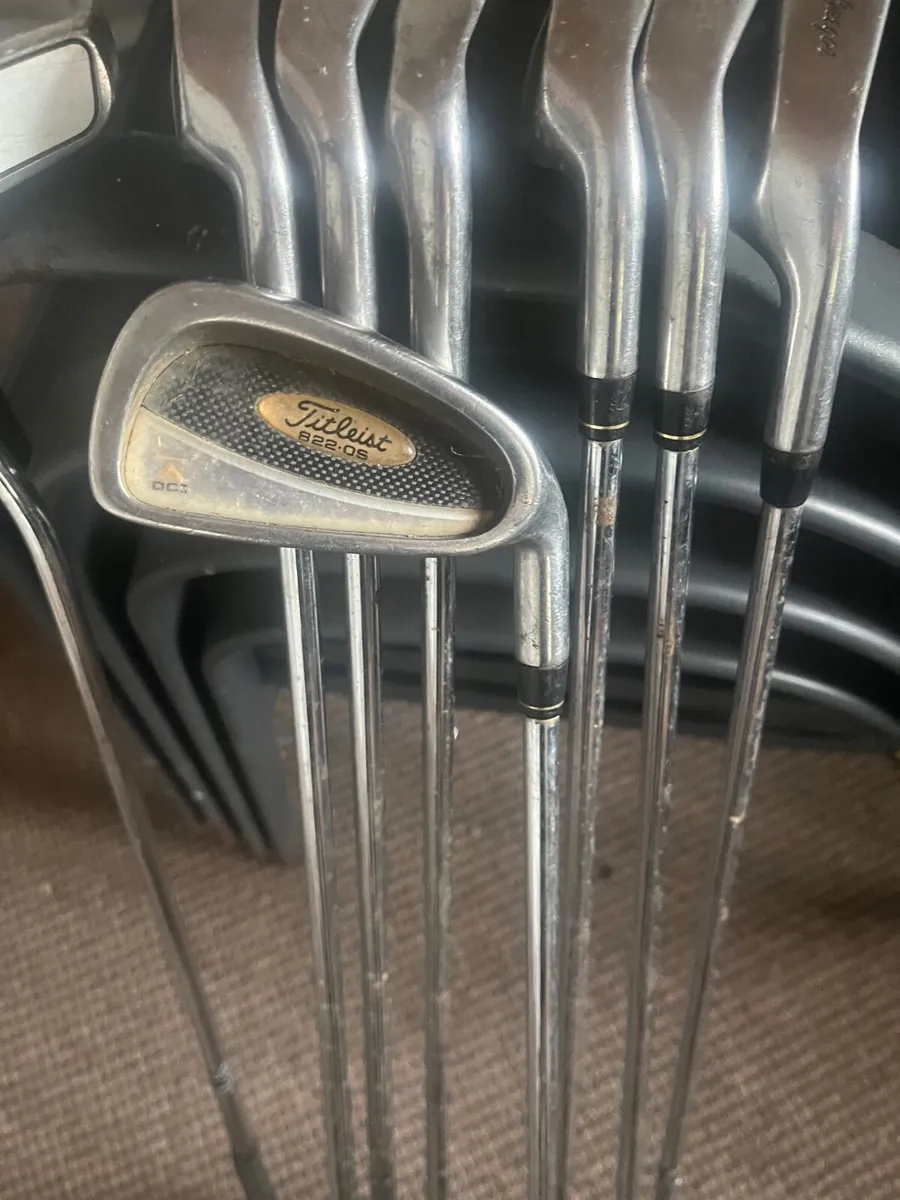 Golf irons - Image 1