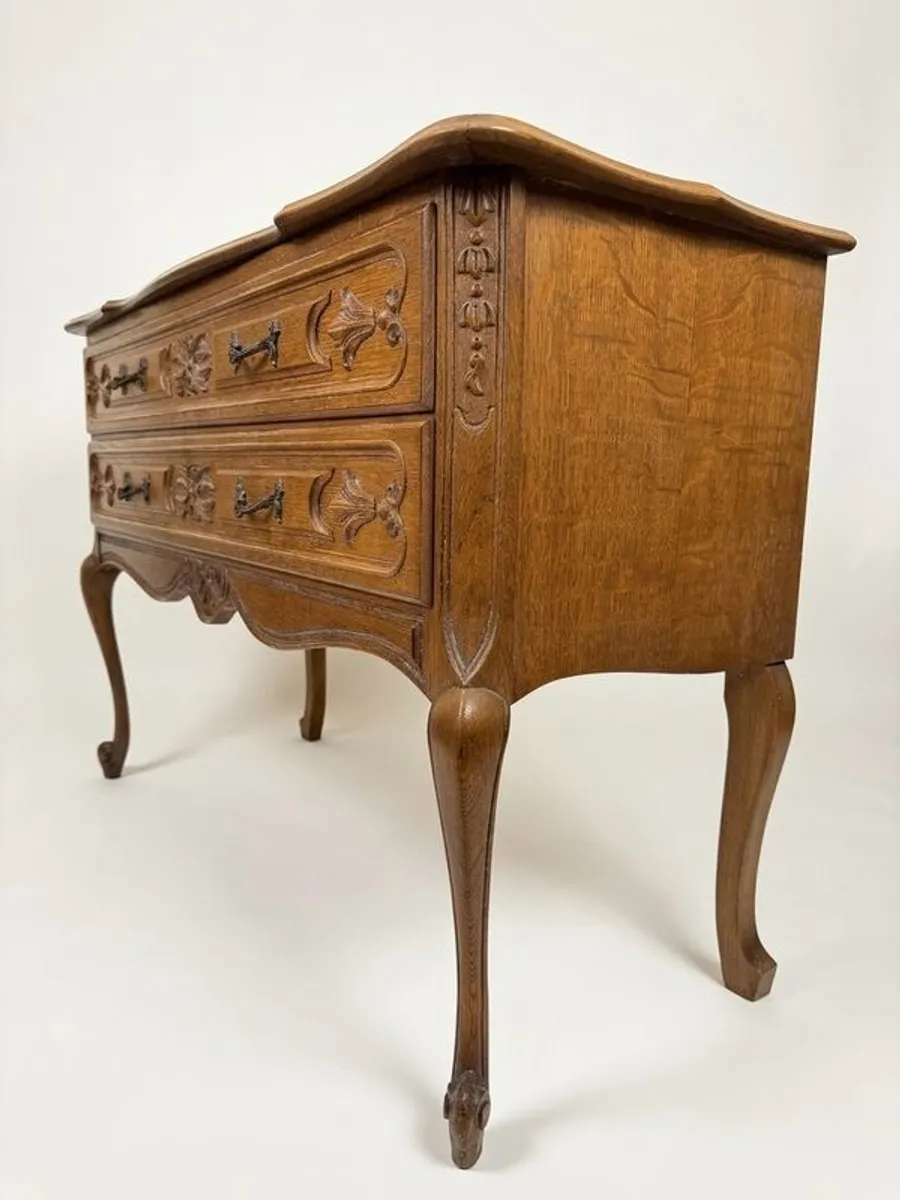 Stunning Antique Country French Oak Commode - Image 1