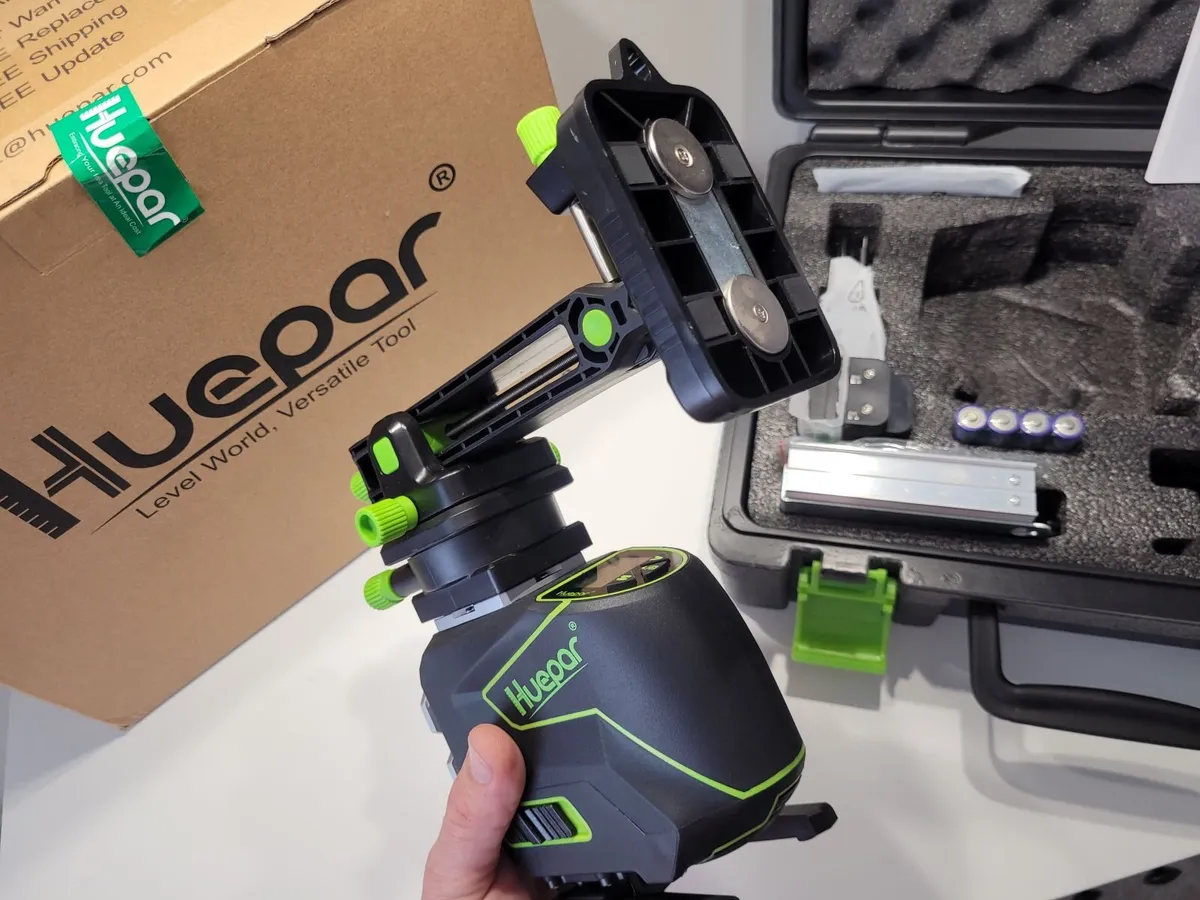 Trade rated Pro-Series laser level 3 x 360 - Image 2