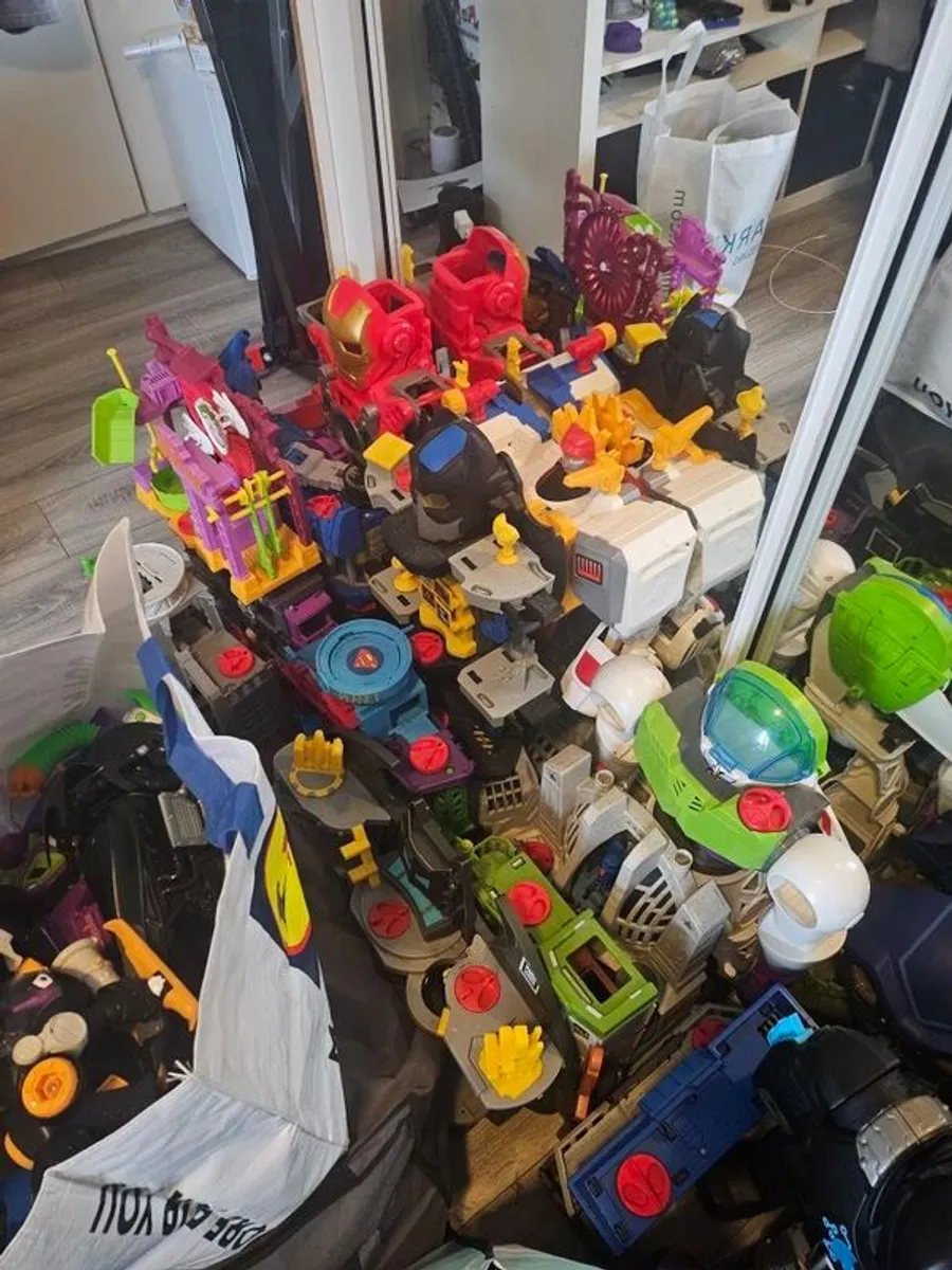 toys - Image 1