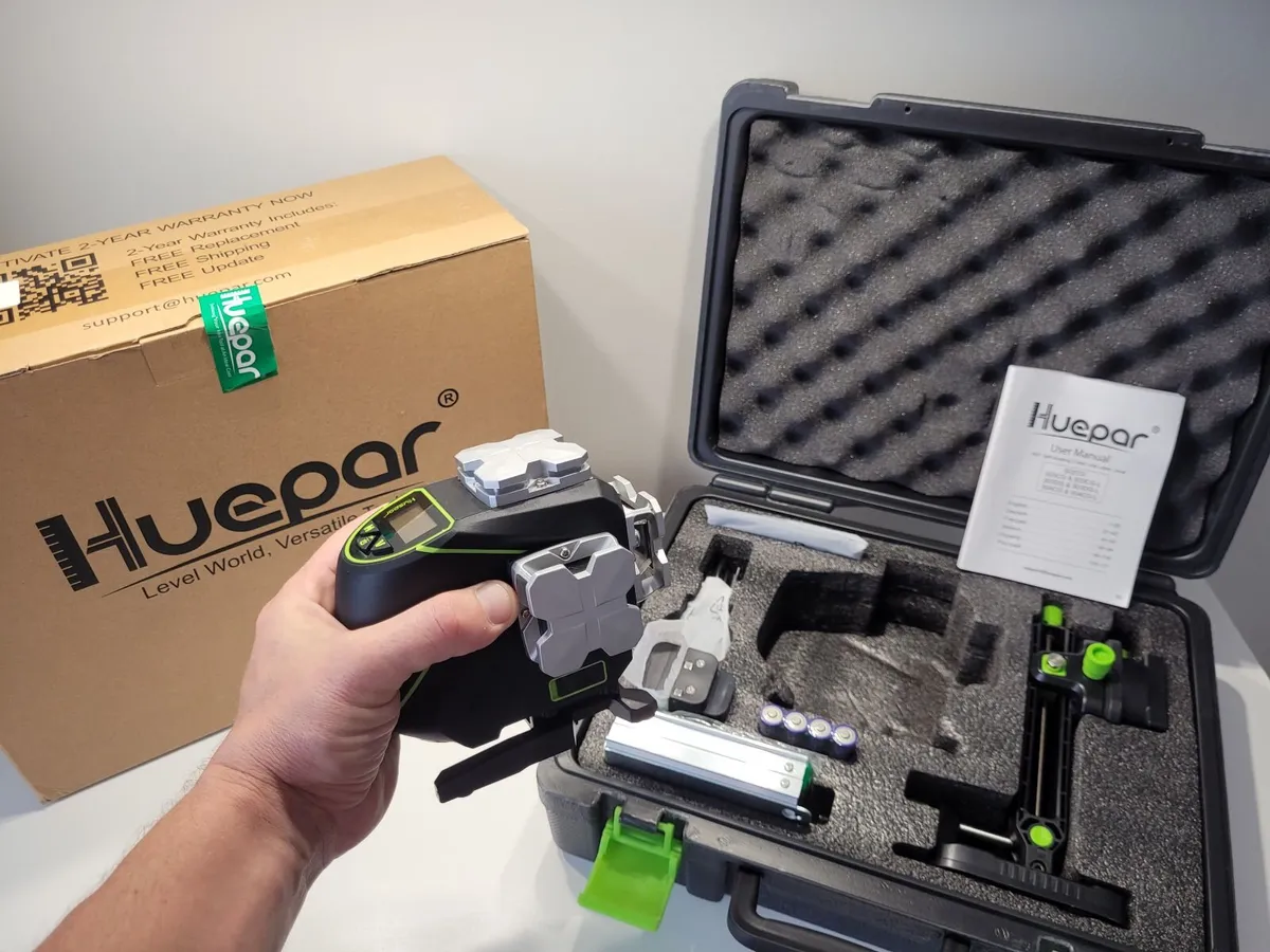 Trade Rated 3 x360° Green Laser Level self levelin - Image 1
