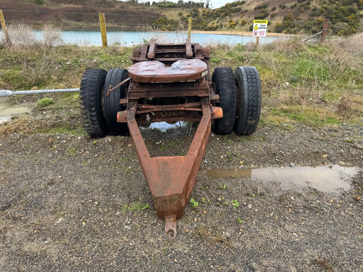 SINGLE AXLE DOLLY - Image 1